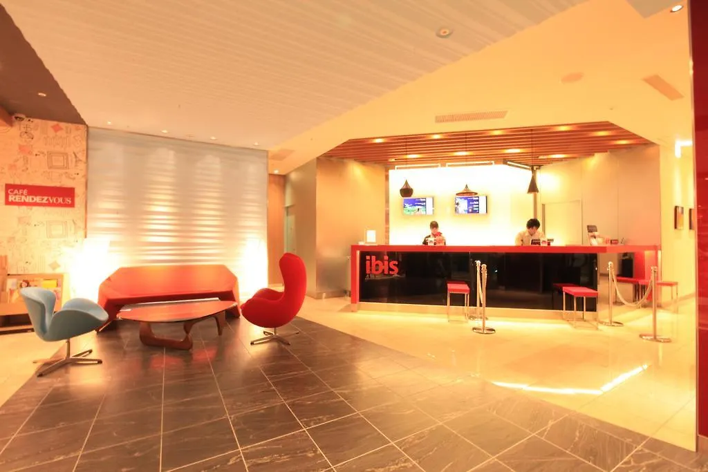Отель Ibis Tokyo Shinjuku