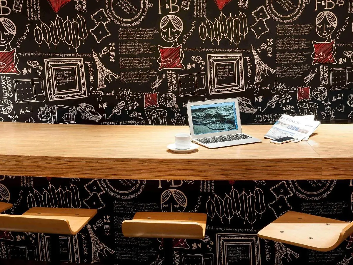 Отель Ibis Tokyo Shinjuku