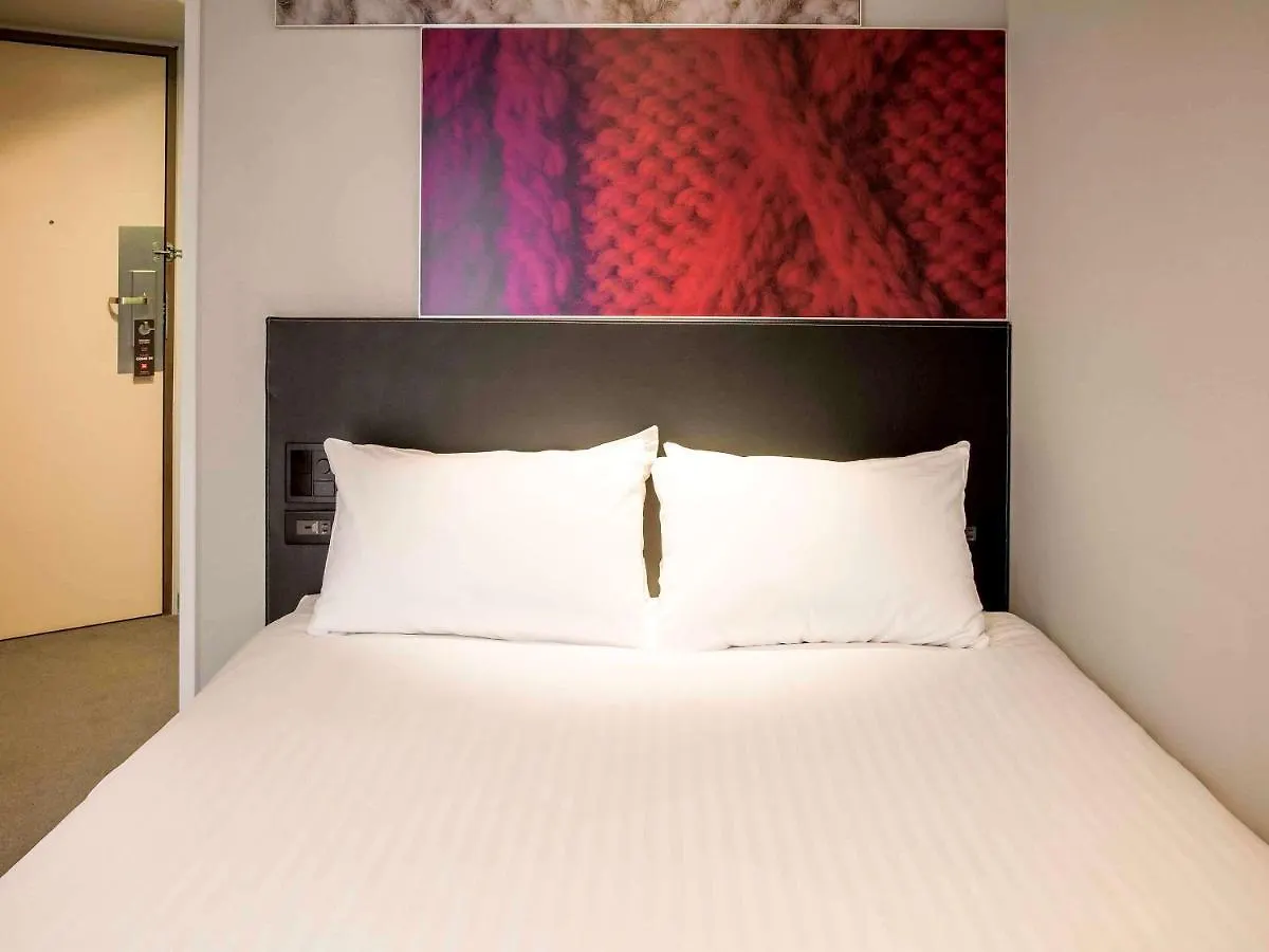 Отель Ibis Tokyo Shinjuku
