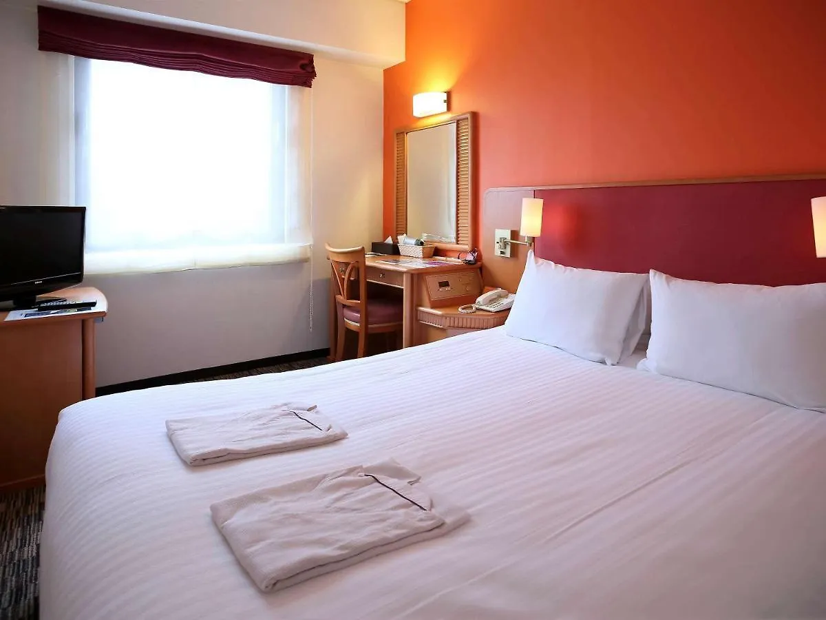 Отель Ibis Tokyo Shinjuku Япония